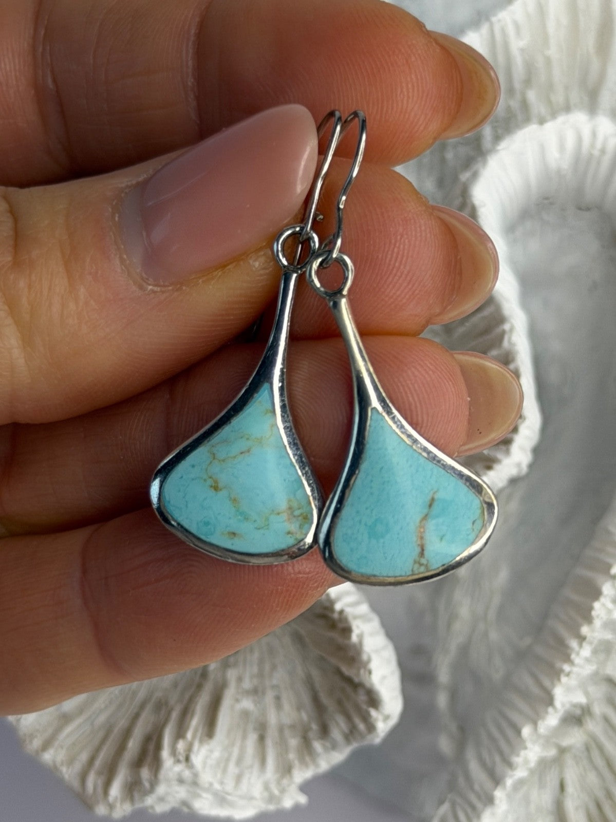 925 Sterling Silver Turquoise Earrings Length 1.40 Inch