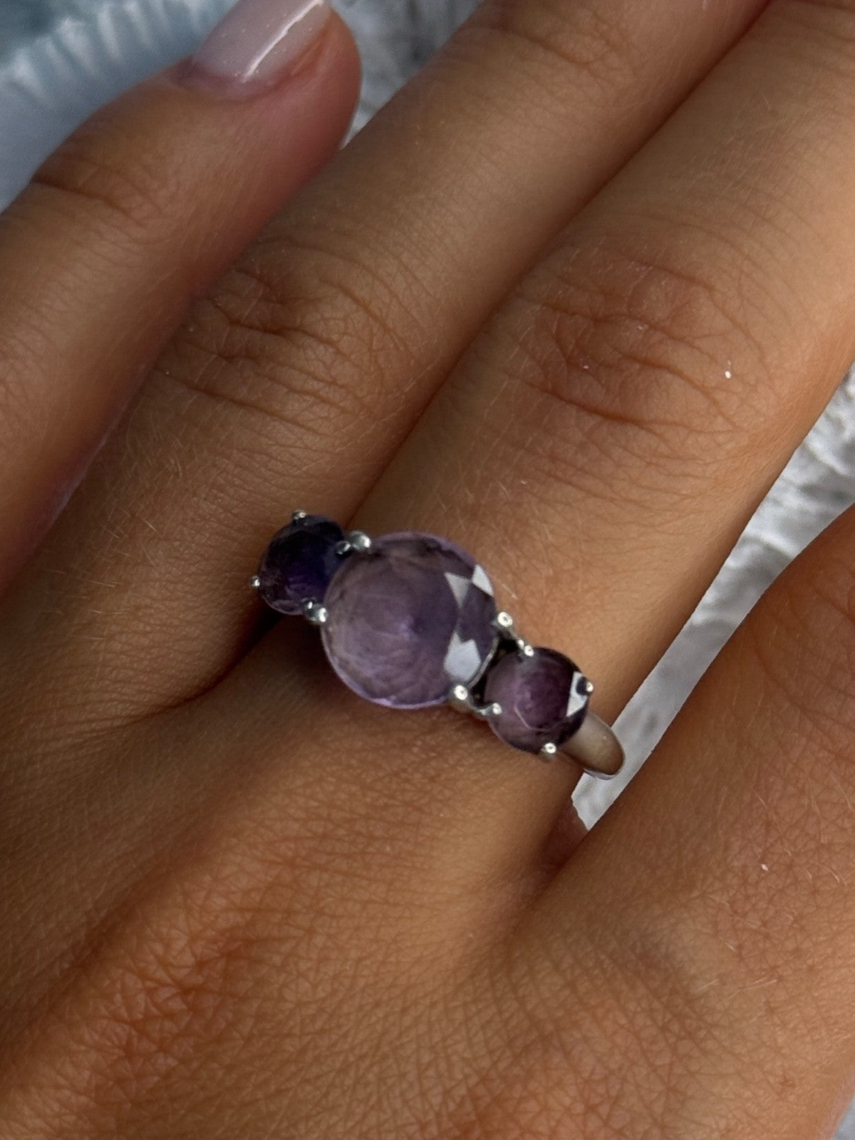 925 Sterling Silver Beautiful Amethyst Ring Size 10