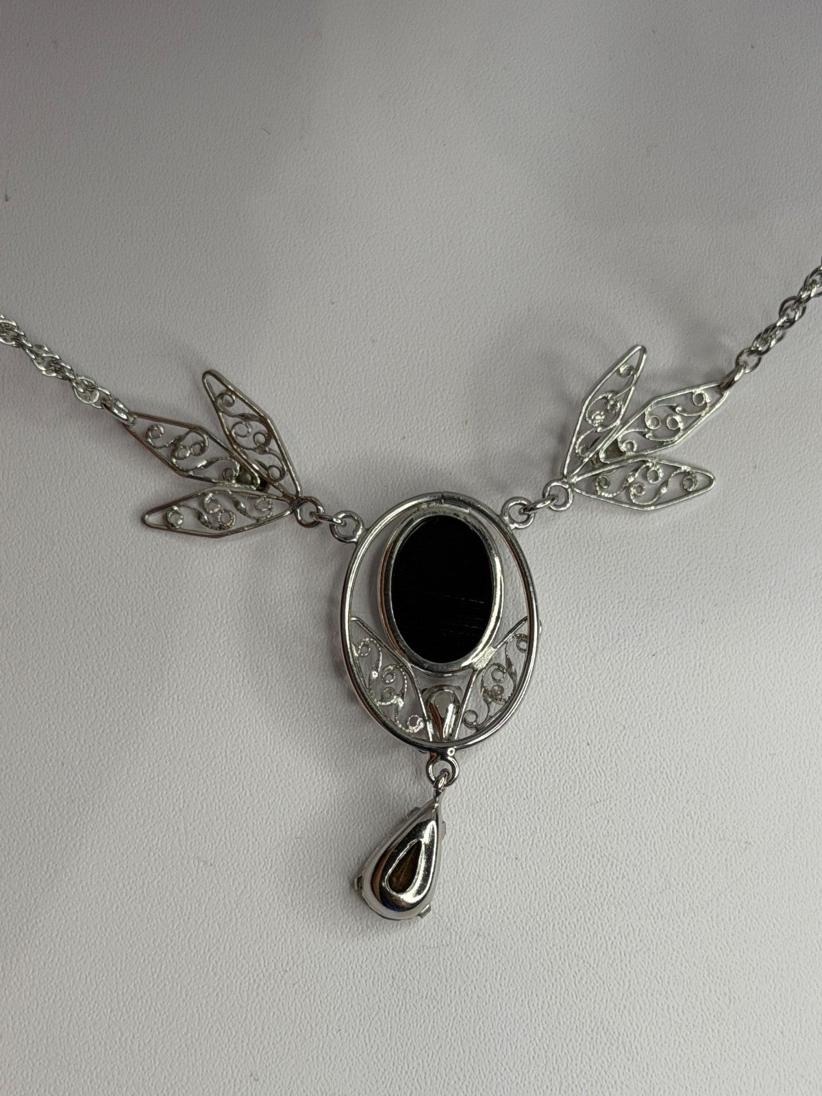 Elegant 925 Sterling Silver Onyx & White Sapphire Necklace