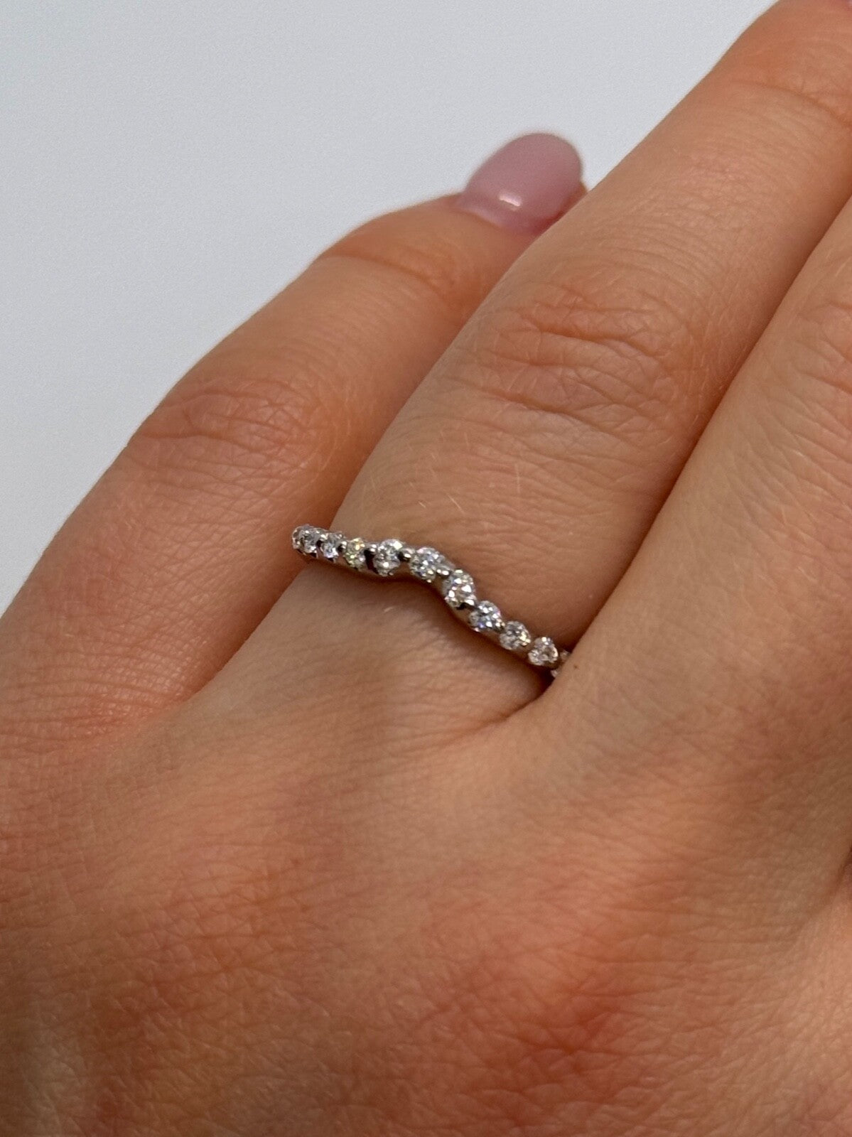 18K White Gold Diamonds Ring Size 6