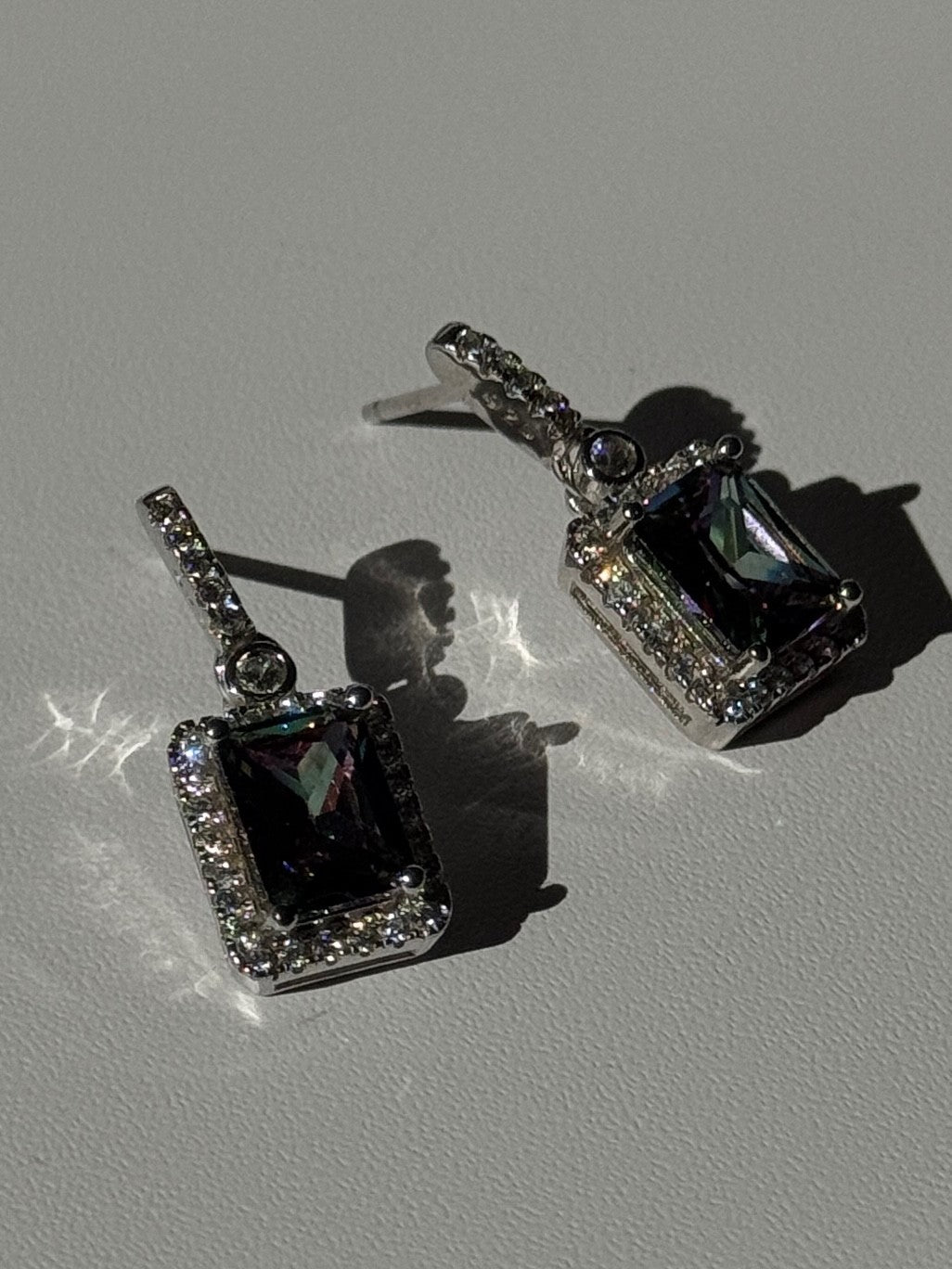 Shiny 925 Sterling Silver Alexandrite & Crystal Earrings