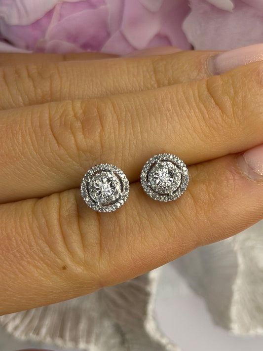 10K White Gold Diamond tcw 0.16 ct Stud Earrings