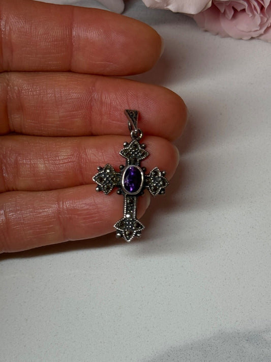 925 Sterling Silver Amethyst & Marcasite Cross Length 1.3 In