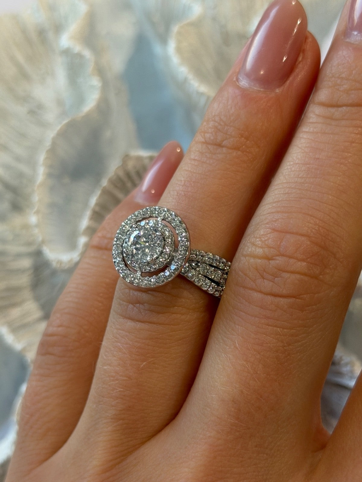 Beautiful 925 Sterling Silver Cz Ring Size 6
