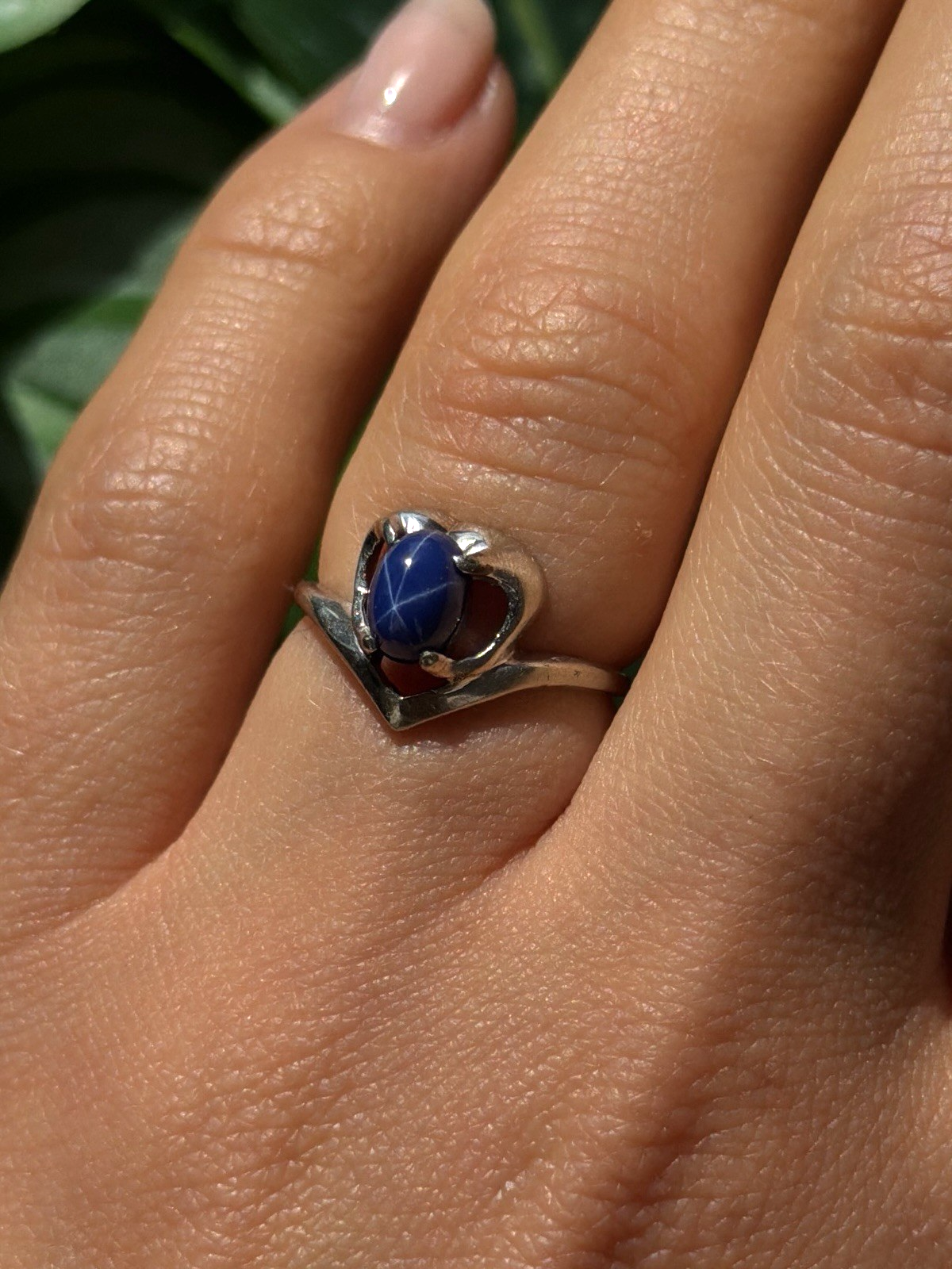 14K White Gold Blue Star Sapphire Heart Ring Size 5.5