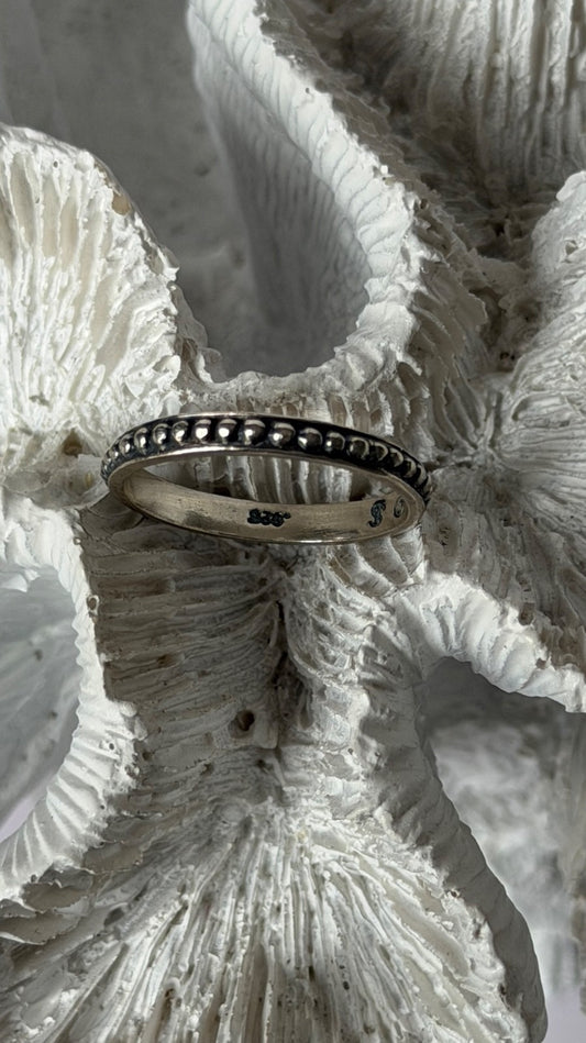 925 Sterling Silver Ring Size 8