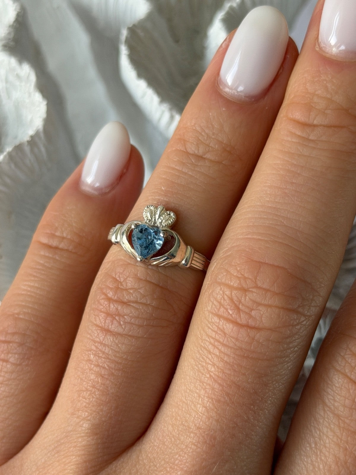 925 Sterling Silver Heart Blue Topaz Ring Size 5.5