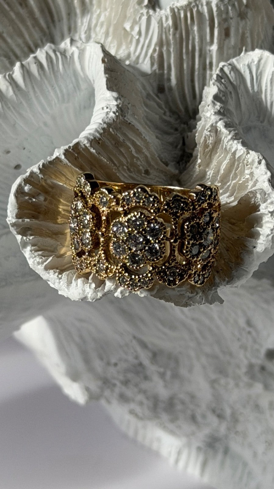 14K EFFY Yellow Gold Flowers Diamond 2.43 ct Ring Size 7.5