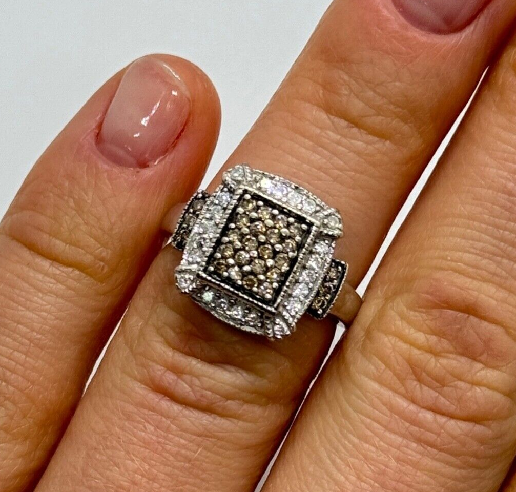 10K White Gold Diamond & Tourmaline Ring Size 4.5