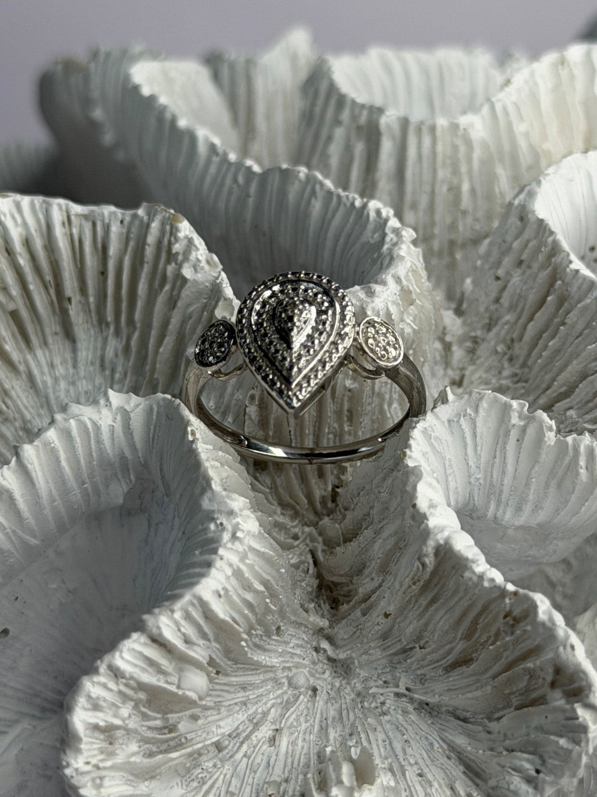 925 Sterling Silver Diamond Ring Size 7