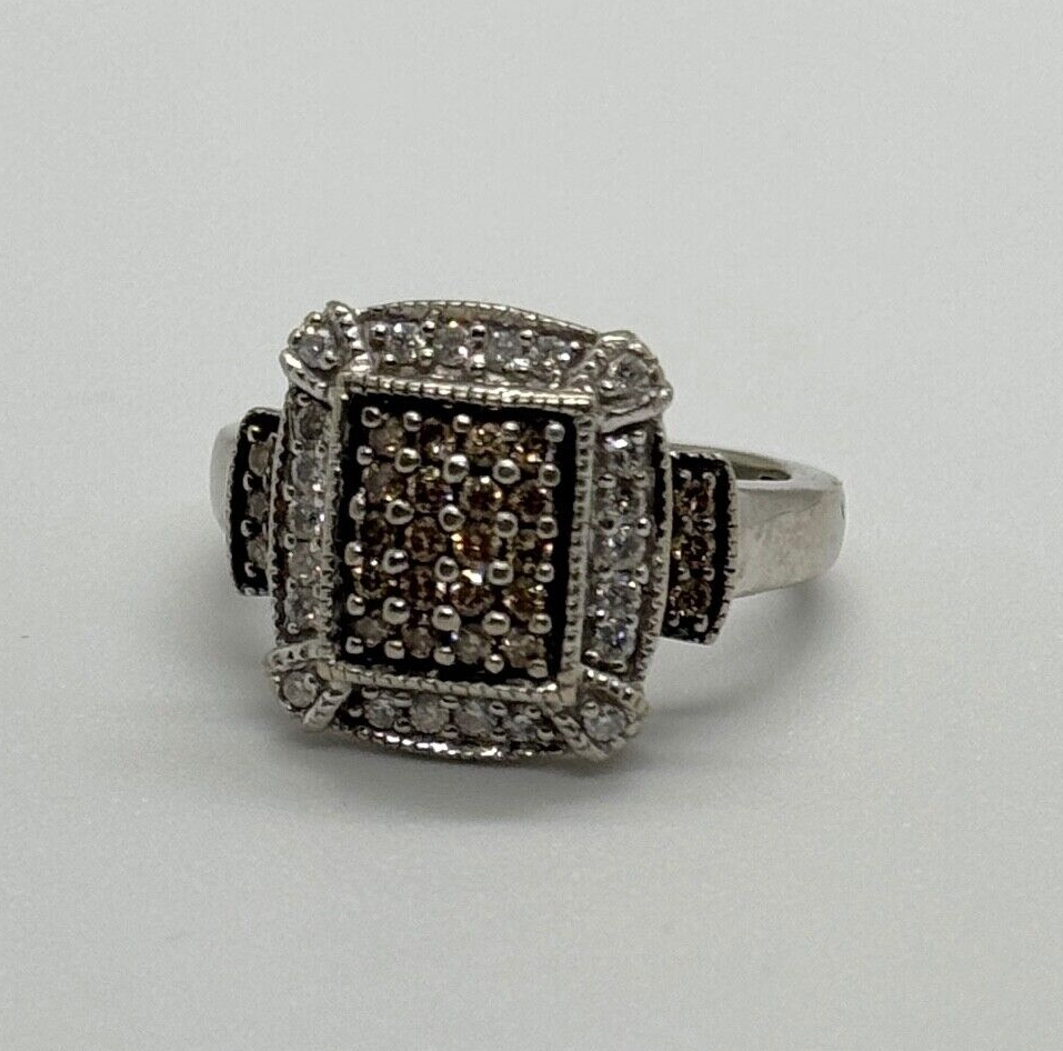 10K White Gold Diamond & Tourmaline Ring Size 4.5