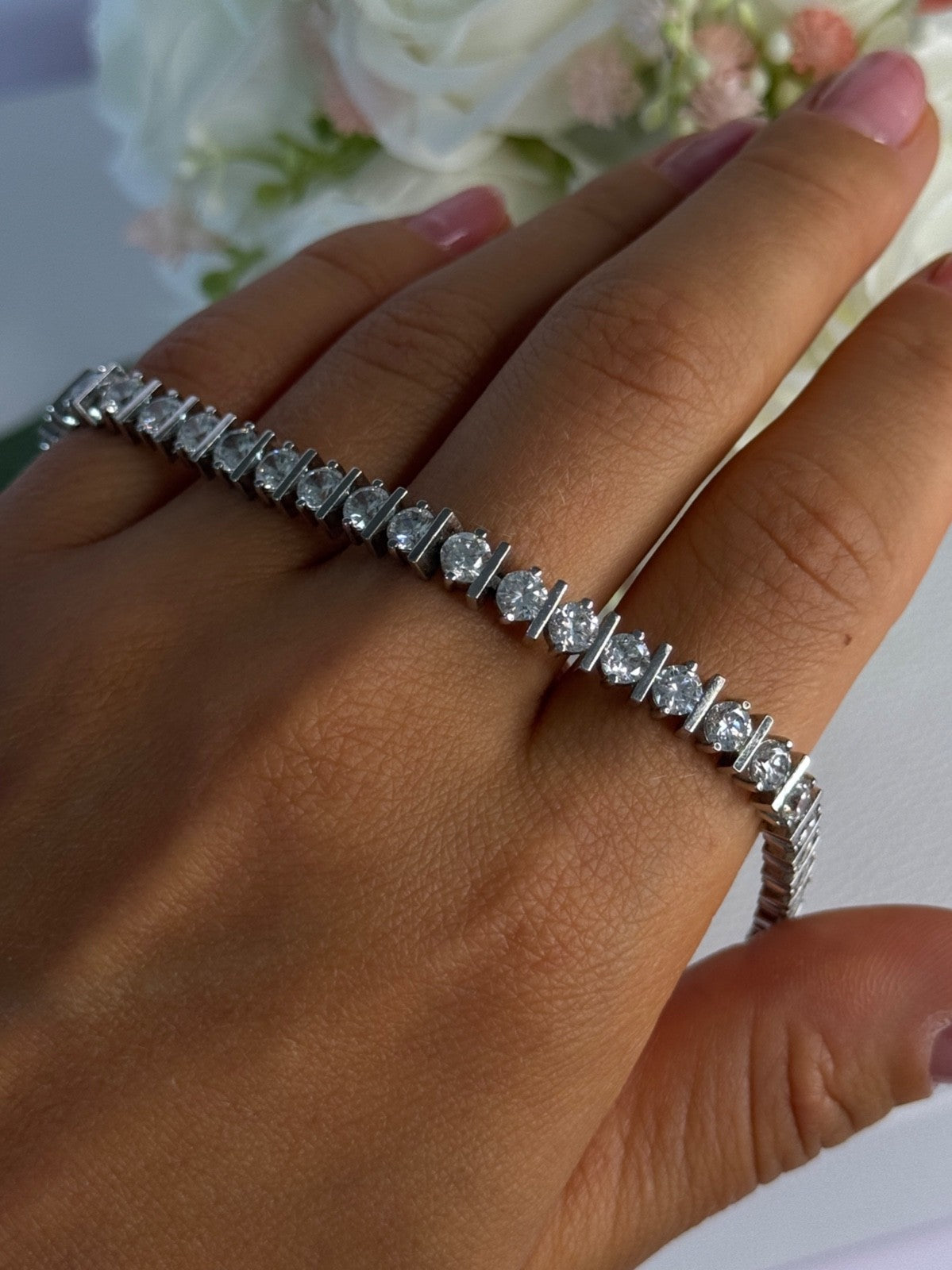 Beautiful 925 Sterling Silver CZ Bracelet Length 7.5 Inch
