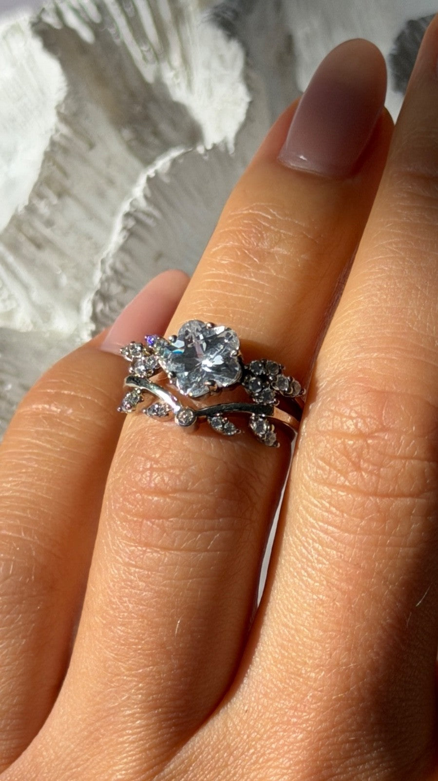 925 Sterling Silver White Topaz Flower Ring Size 5