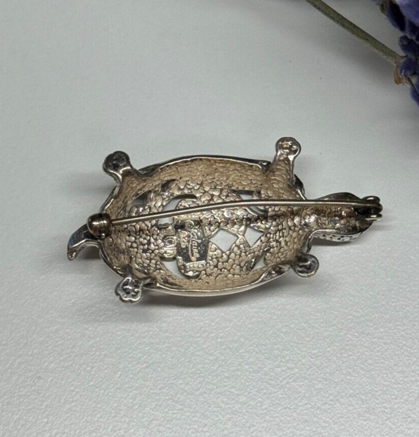 925 Sterling Silver Turtle Brooch