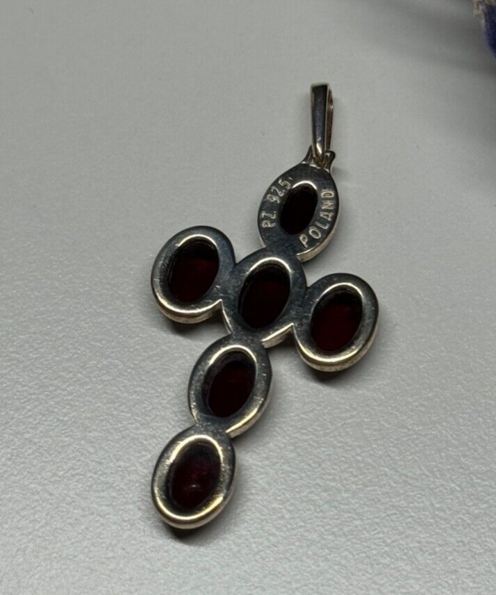 925 Sterling Silver Agate Cross