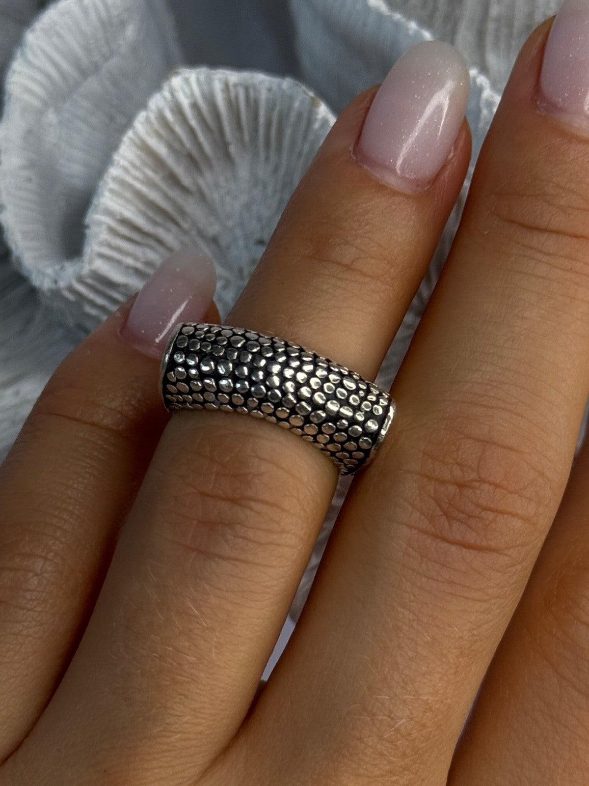 Unique Design 925 Sterling Silver Ring Size 5