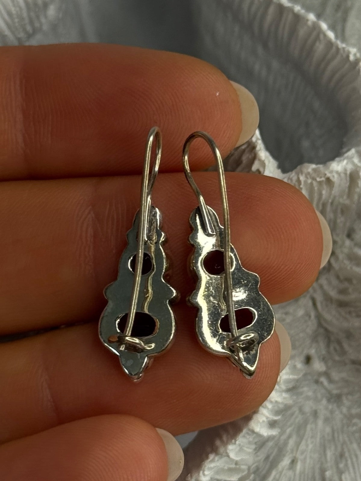 925 Sterling Silver Garnet Earrings Length 1.15 Inch
