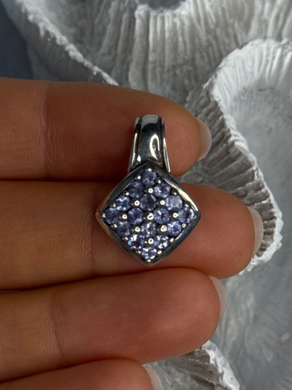 925 Sterling Silver Tanzanite Pendant Length 0.90 Inch