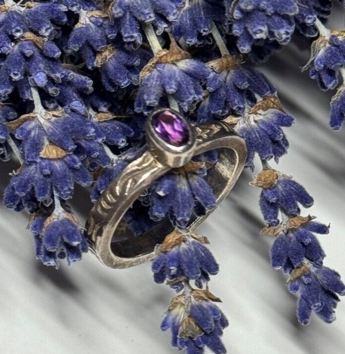 925 Sterling Silver Amethyst Ring Size 6