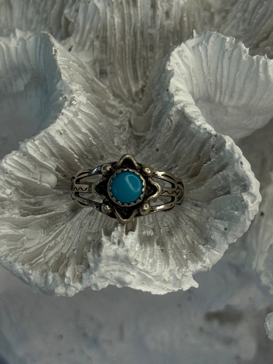925 Sterling Silver Turquoise Ring Size 5.5