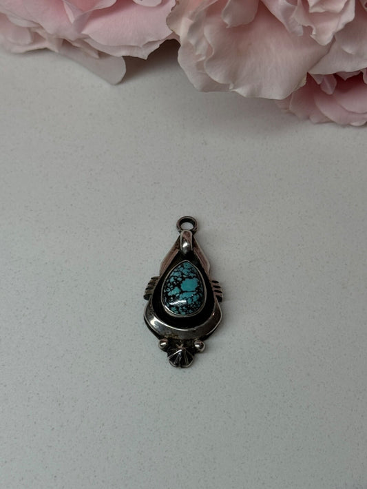 925 Sterling Silver Turquoise Pendant Length 1.1 In
