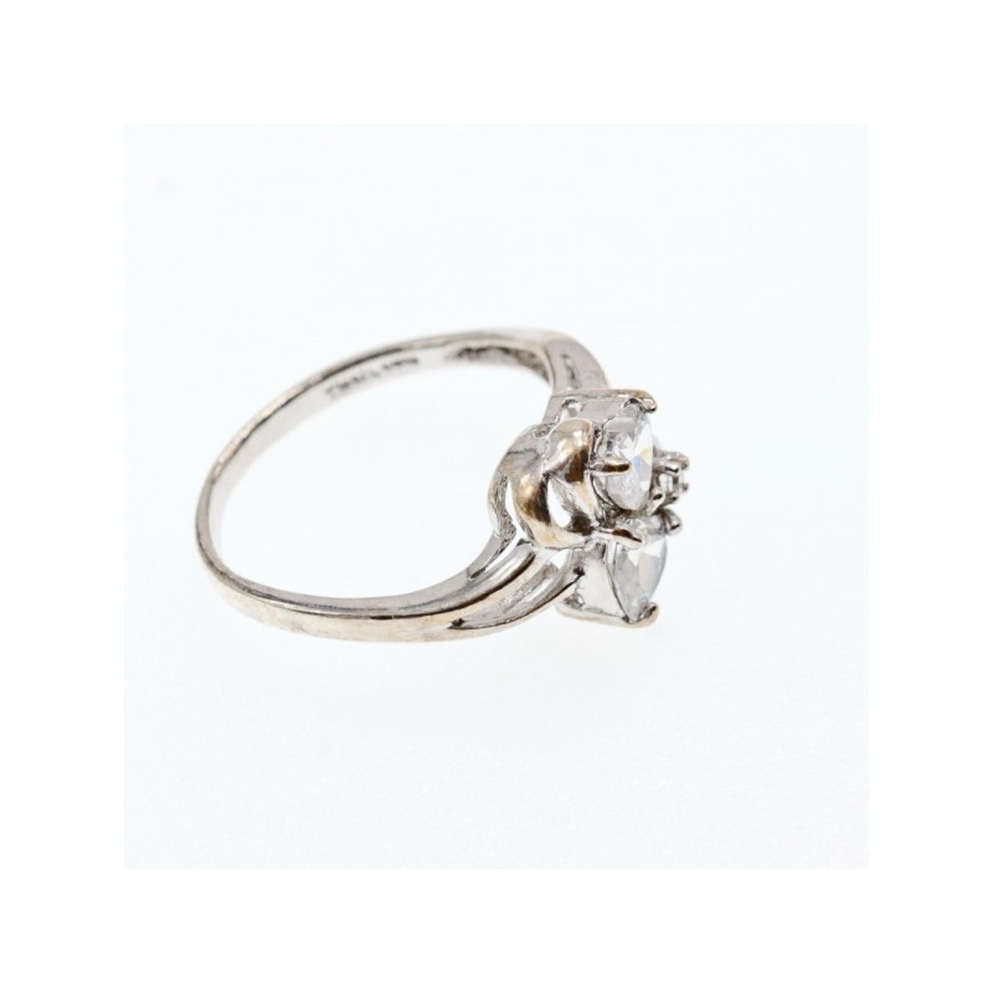 925 STERLING SILVER WHITE CZ "HEARTS" RING SIZE 9