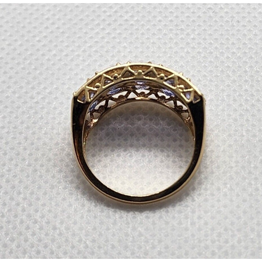 14K Solid Yellow Gold & Tanzanite Ring Size 5.5