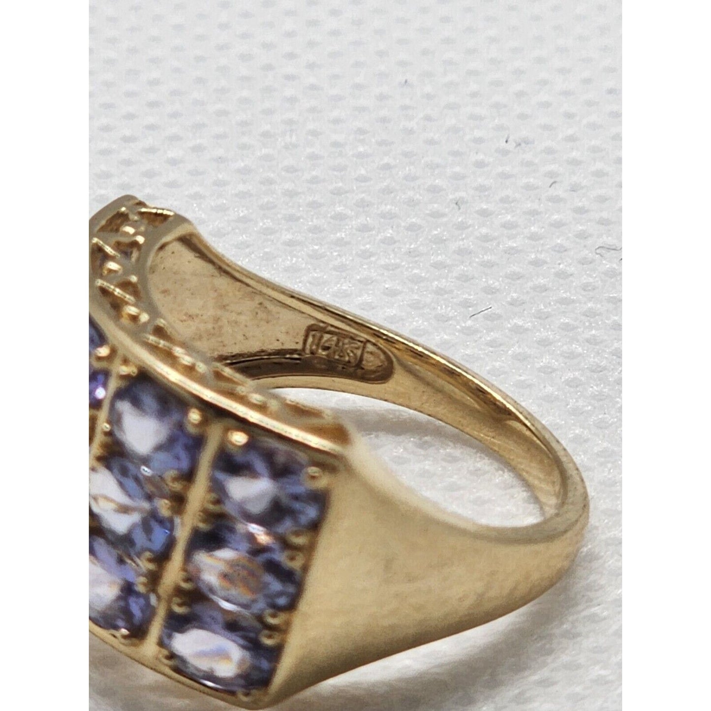 14K Solid Yellow Gold & Tanzanite Ring Size 5.5