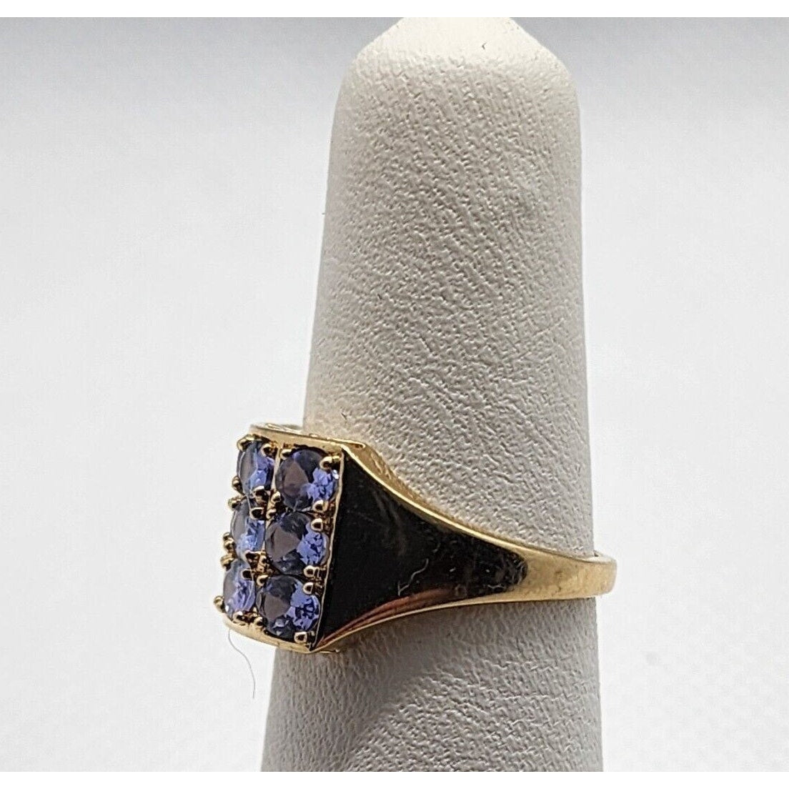 14K Solid Yellow Gold & Tanzanite Ring Size 5.5