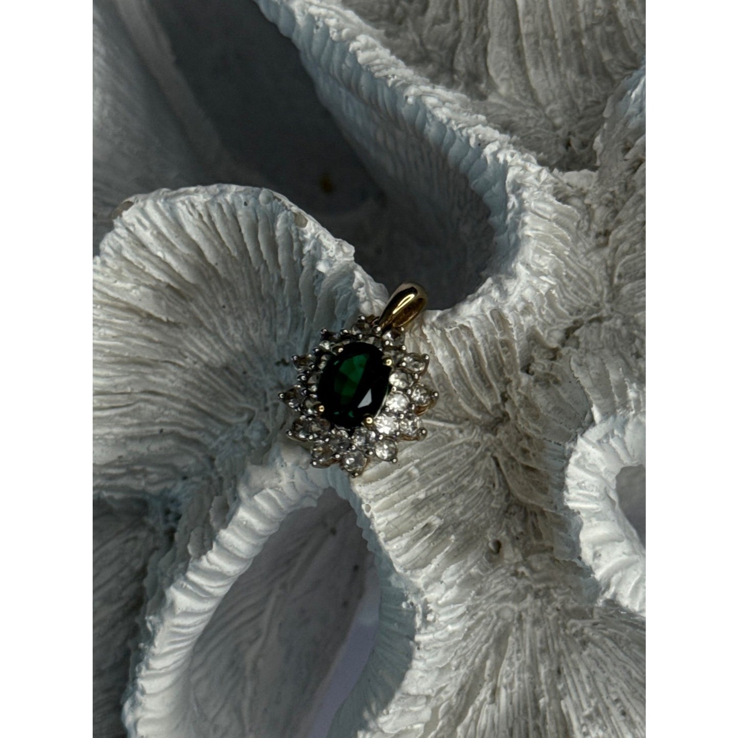 925 STERLING SILVER GOLD PLATED EMERALD & BERYL PENDANT LENGTH 0.80 INCH