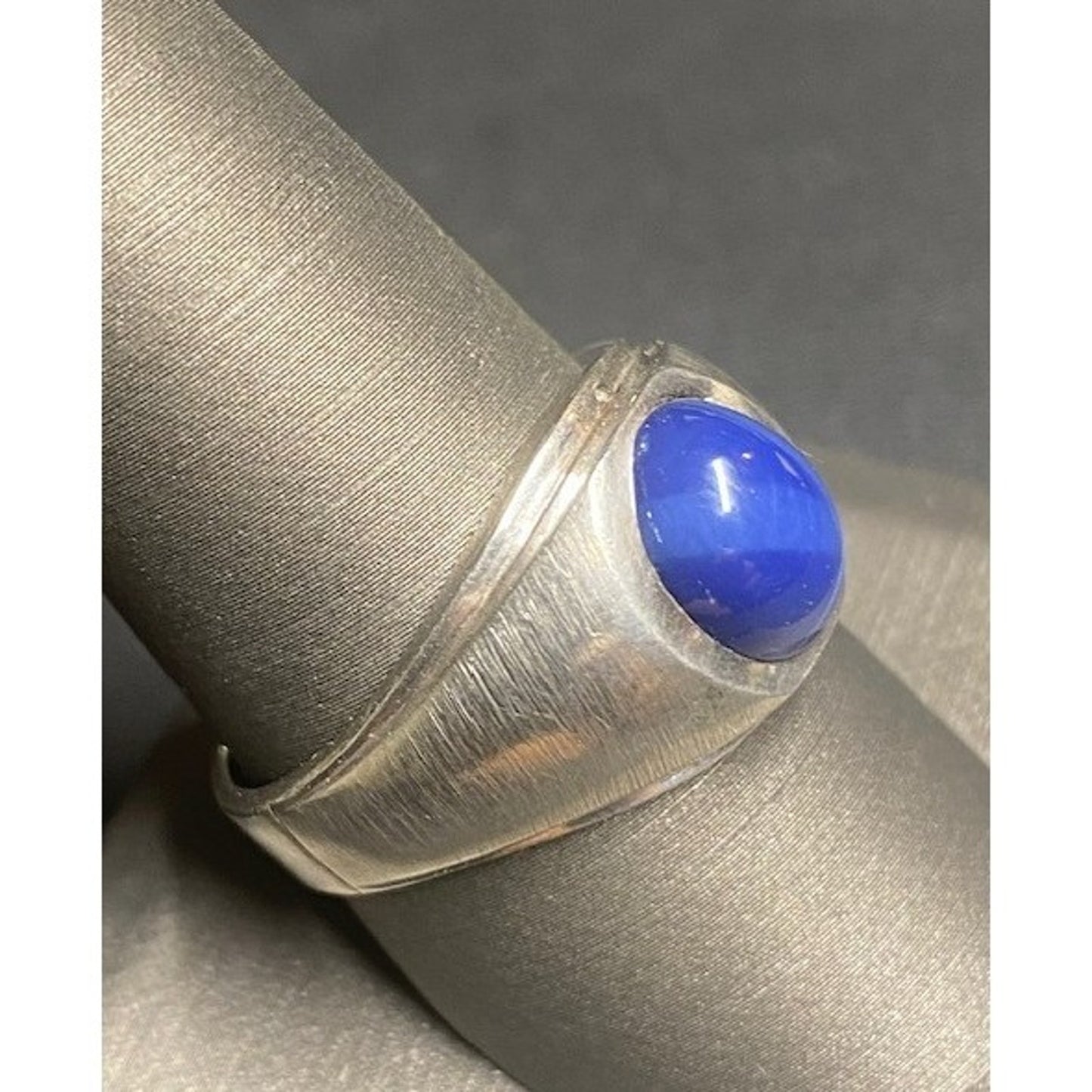 MEN'S 925 STERLING SILVER AND STAR SAPPHIRE RING SIZE 9.5 SKY