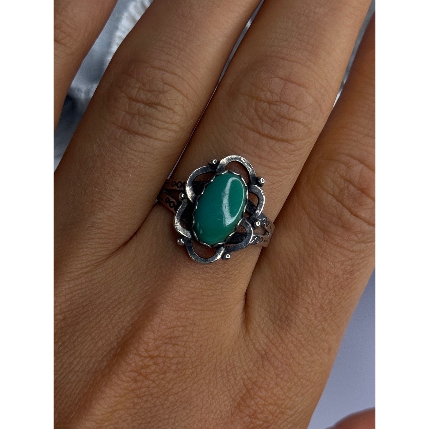 VINTAGE 925 STERLING SILVER MALACHITE RING SIZE 8.5
