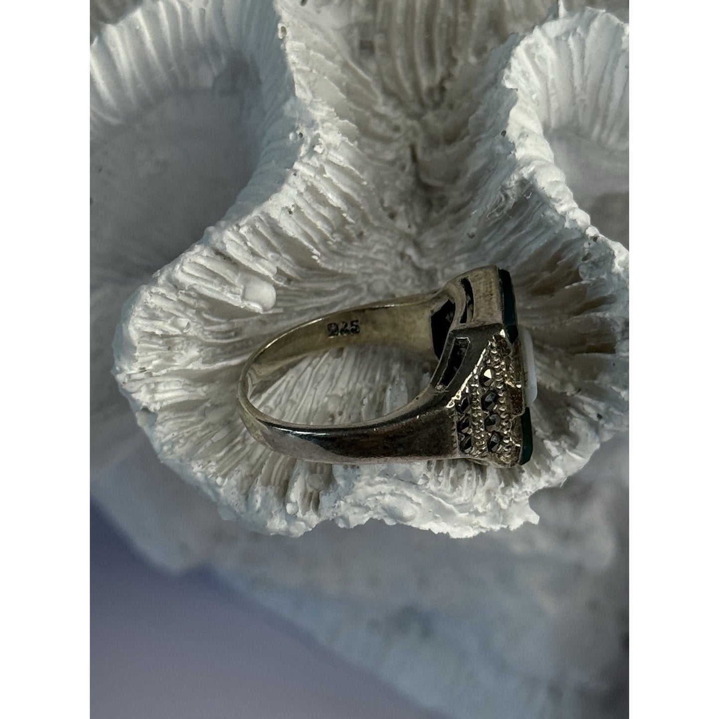 925 STERLING SILVER JADE ABALONE MARCASITE RING SIZE 6