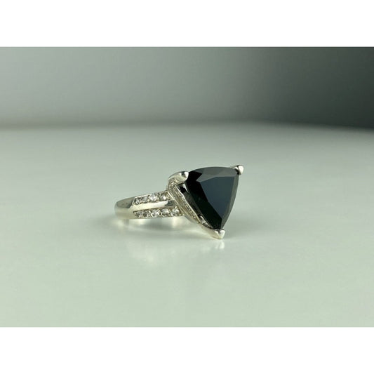 925 STERLING SILVER BLACK NEPHRITE ( JADE ) & QUARTZ RING SIZE 8