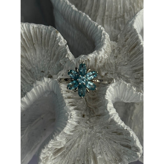 925 STERLING SILVER AQUAMARINE FLOWER RING SIZE 7