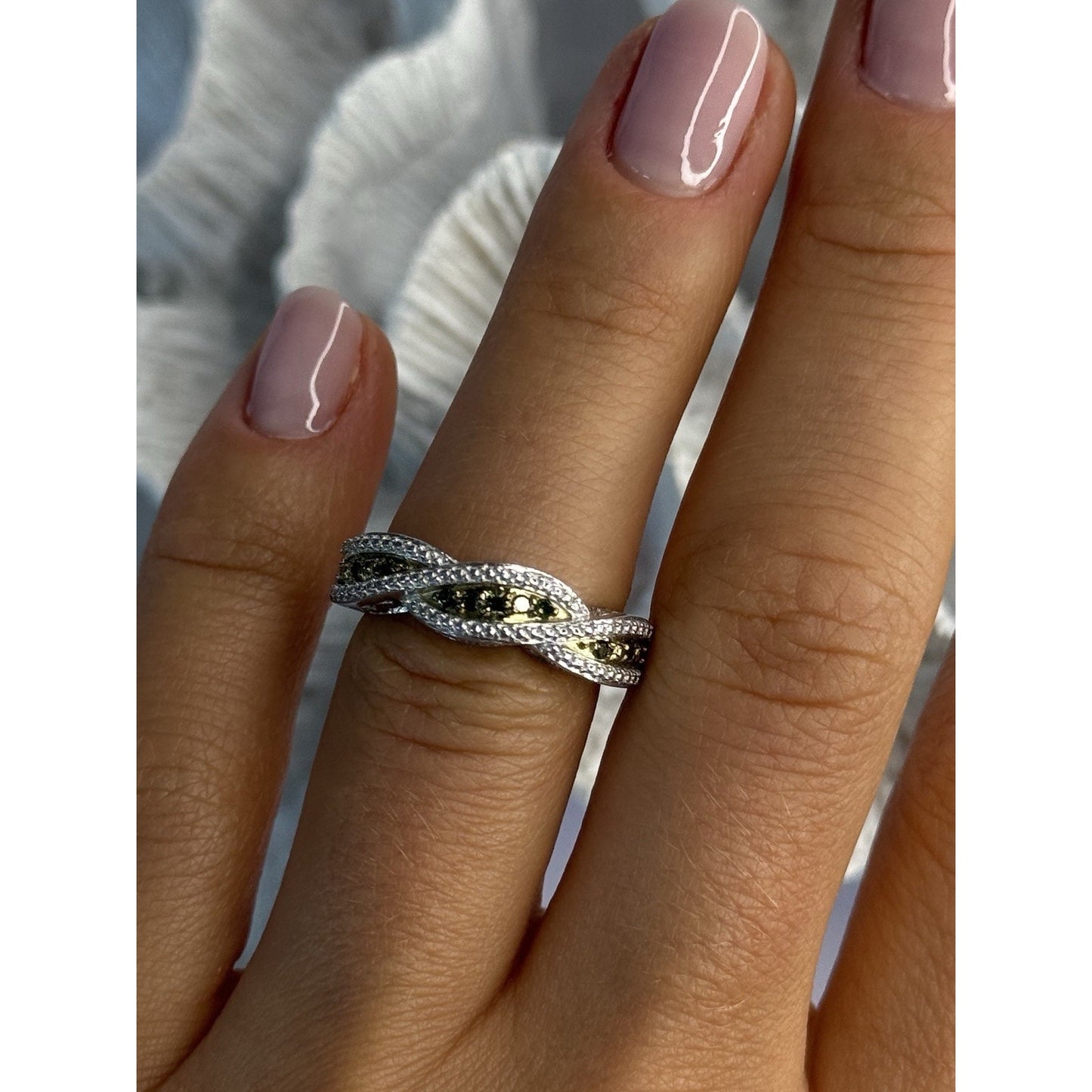 925 STERLING SILVER GOLD PART EMERALD RING SIZE 6
