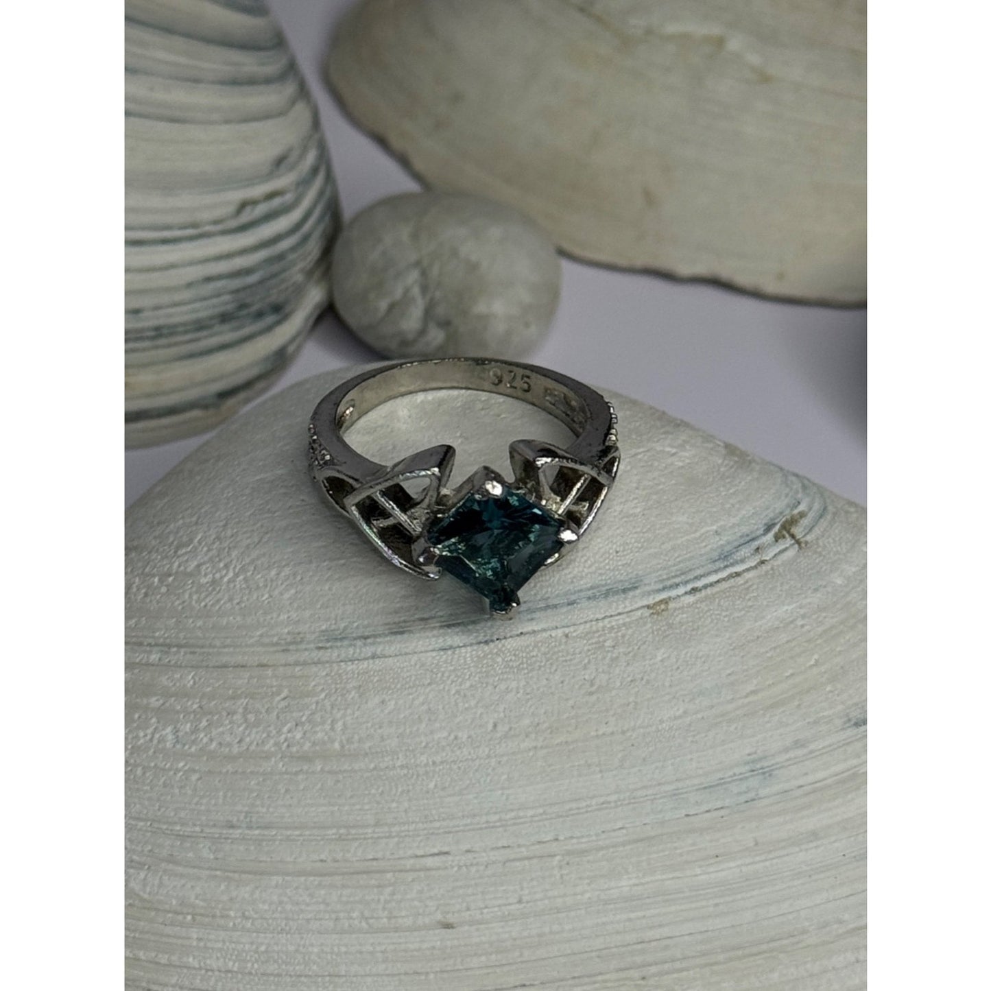 925 Sterling Silver Aquamarine Ring Size 6