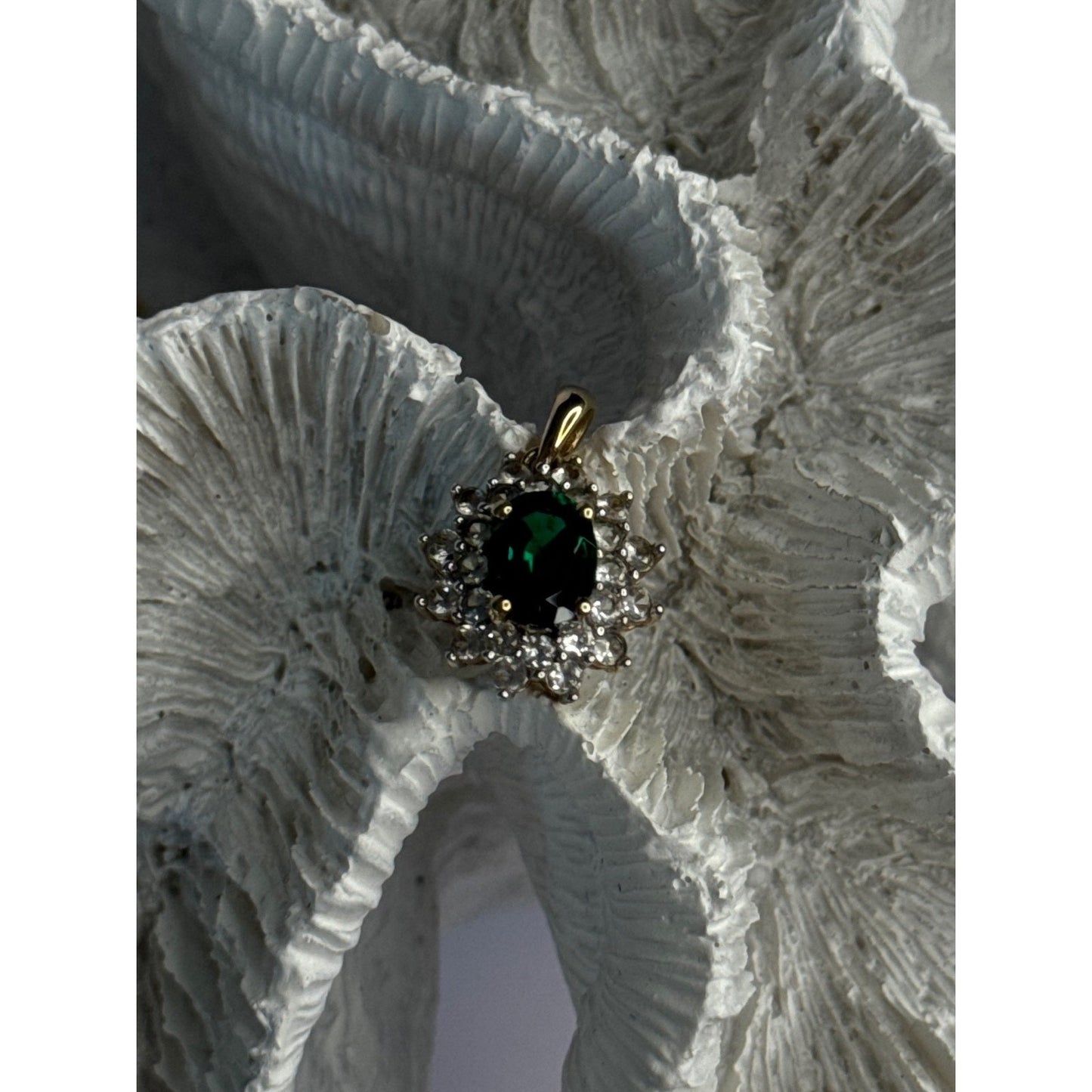 925 STERLING SILVER GOLD PLATED EMERALD & BERYL PENDANT LENGTH 0.80 INCH