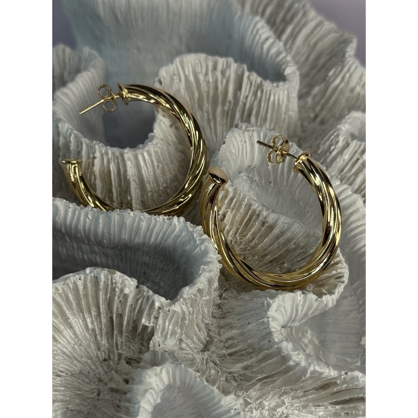 GOLD PLATED EARRINGS LENGTH 1.25 INCH