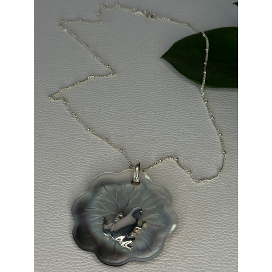 925 Sterling Silver Abalone Frog Necklace Length 19 inch