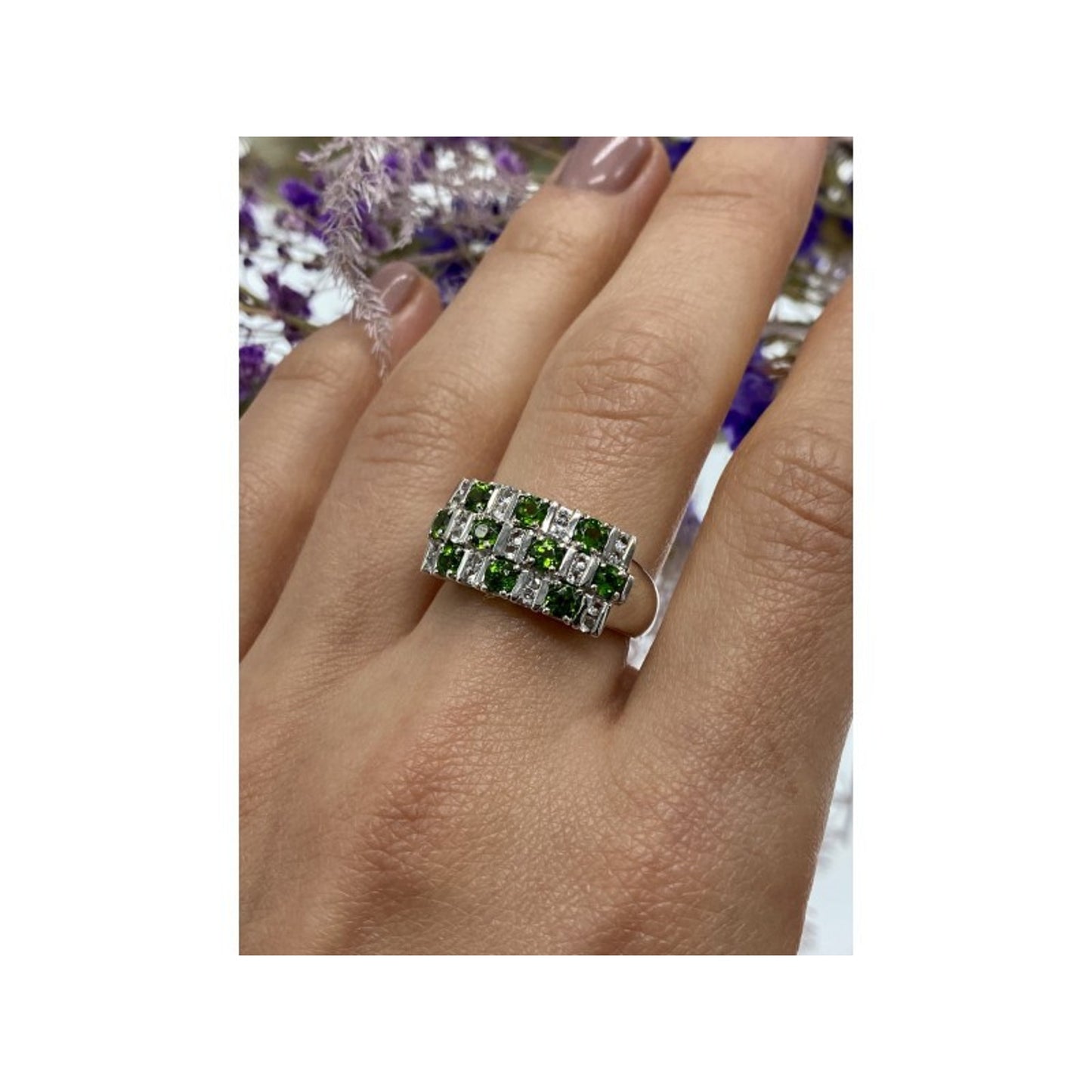 925 STERLING SILVER PERIDOT & WHITE SPINEL RING SIZE 9