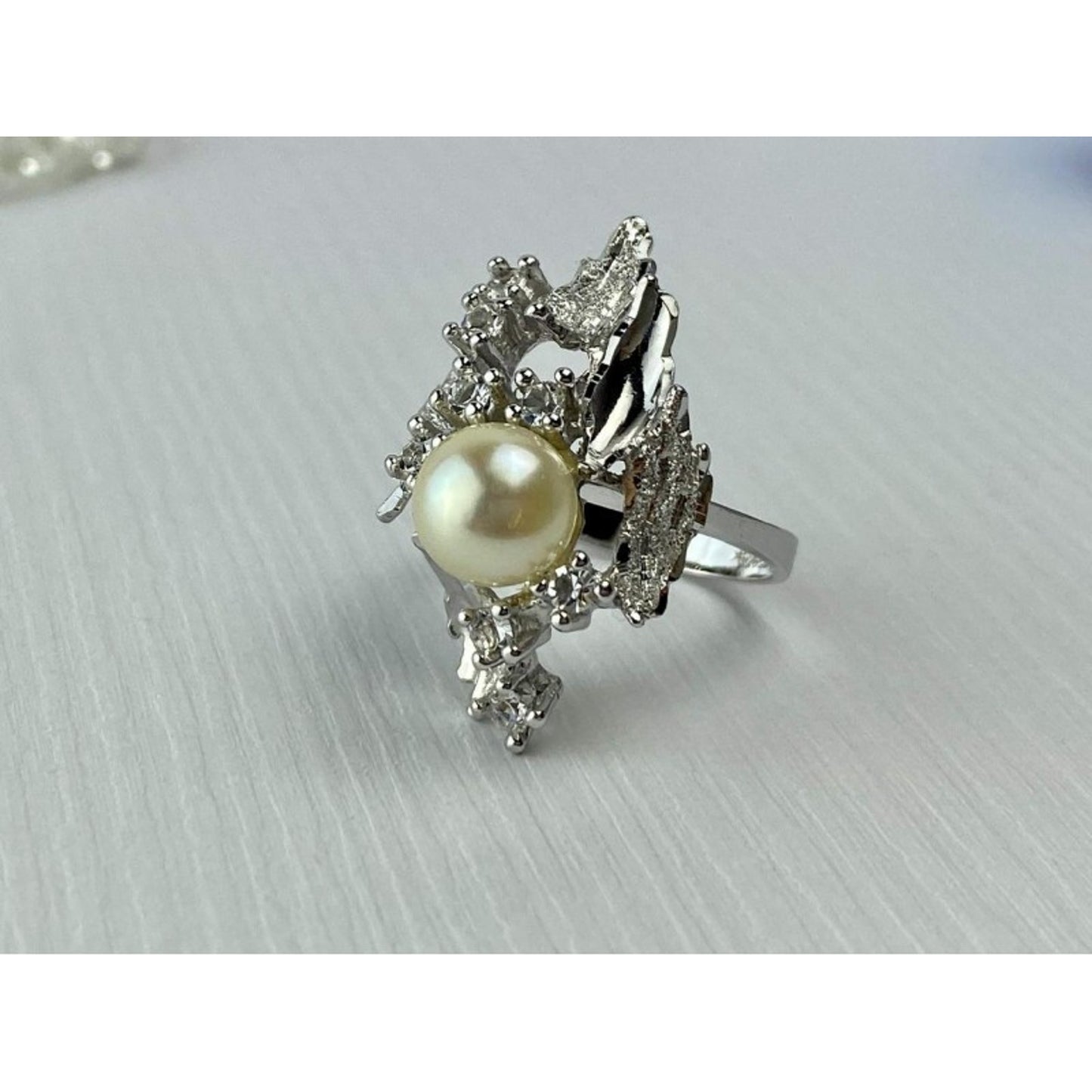 925 STERLING SILVER PEARL & CZ RING SIZE 6