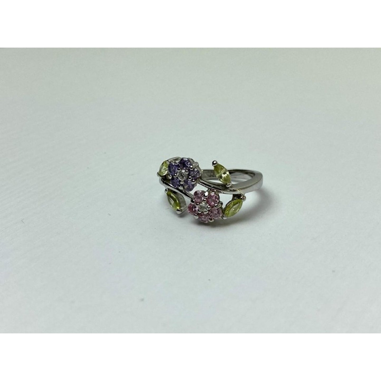 925 STERLING SILVER AMETHYST, MORGANITE, PERIDOT & CZ "FLOWERS" RING SIZE 8