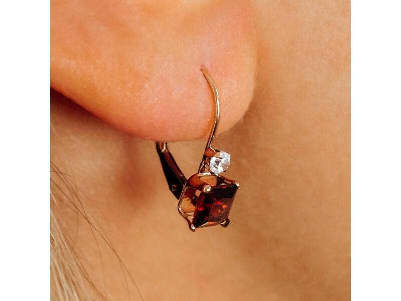10K YELLOW GOLD GARNET & WHITE BERYL EARRINGS