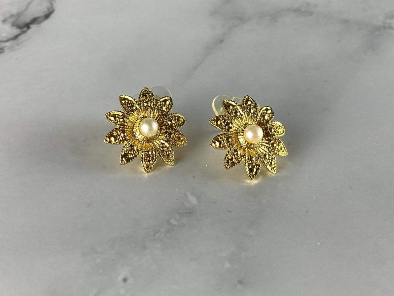 925 STERLING SILVER GOLD PLATED PEARLS "FLOWERS" STUD EARRINGS