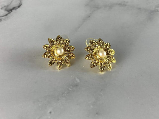 925 STERLING SILVER GOLD PLATED PEARLS "FLOWERS" STUD EARRINGS