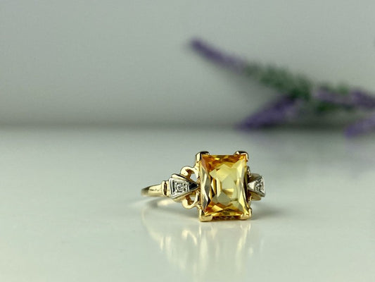 10K Yellow Gold Yellow Topaz & Diamonds Ring Size 9.75