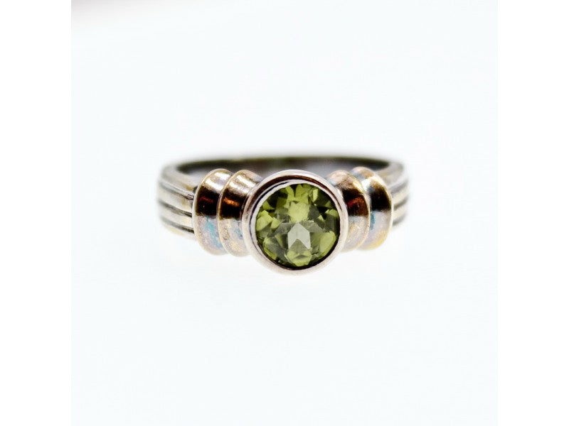 Vintage 925 Sterling Silver Peridot Ring Size 5