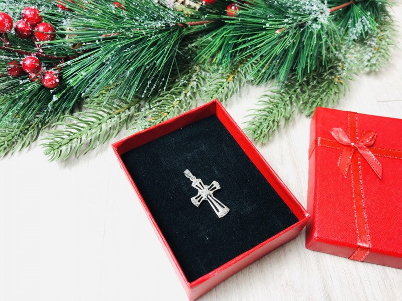 925 Sterling Silver Cross Pendant