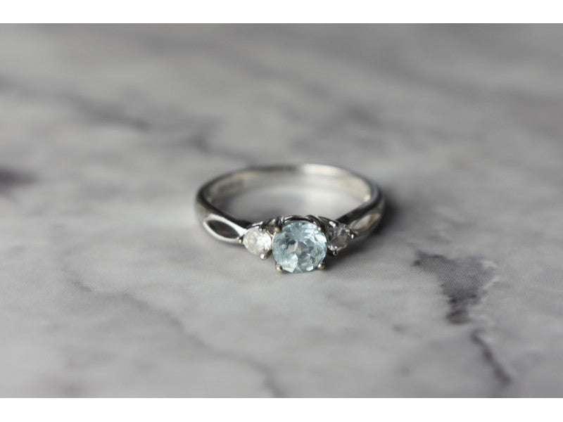 925 Sterling Silver Blue Spinel and CZ Ring Size 7.5